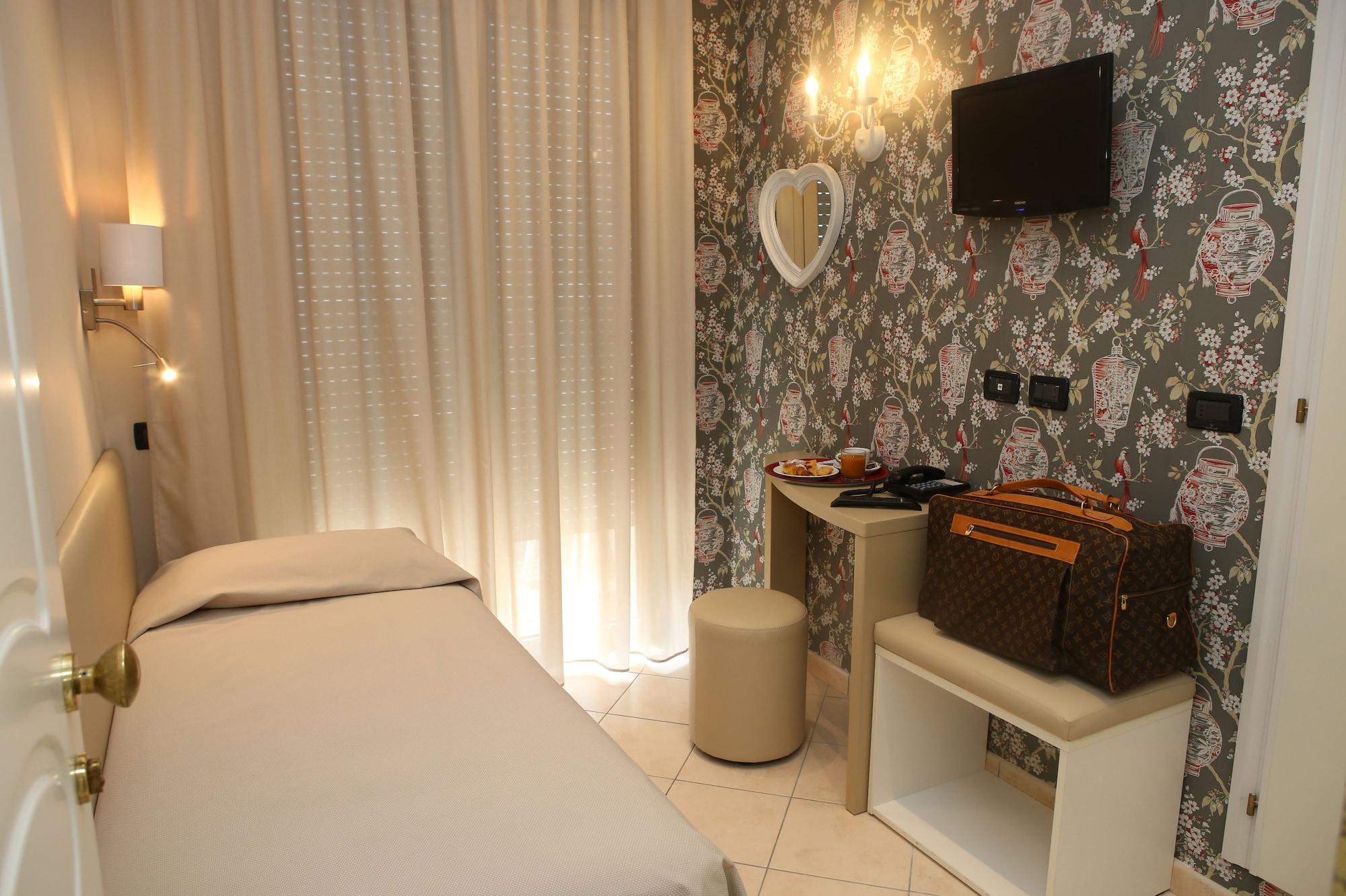 Hotel Piccinelli Rimini Exterior photo