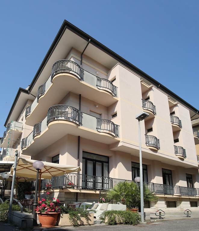 Hotel Piccinelli Rimini Exterior photo